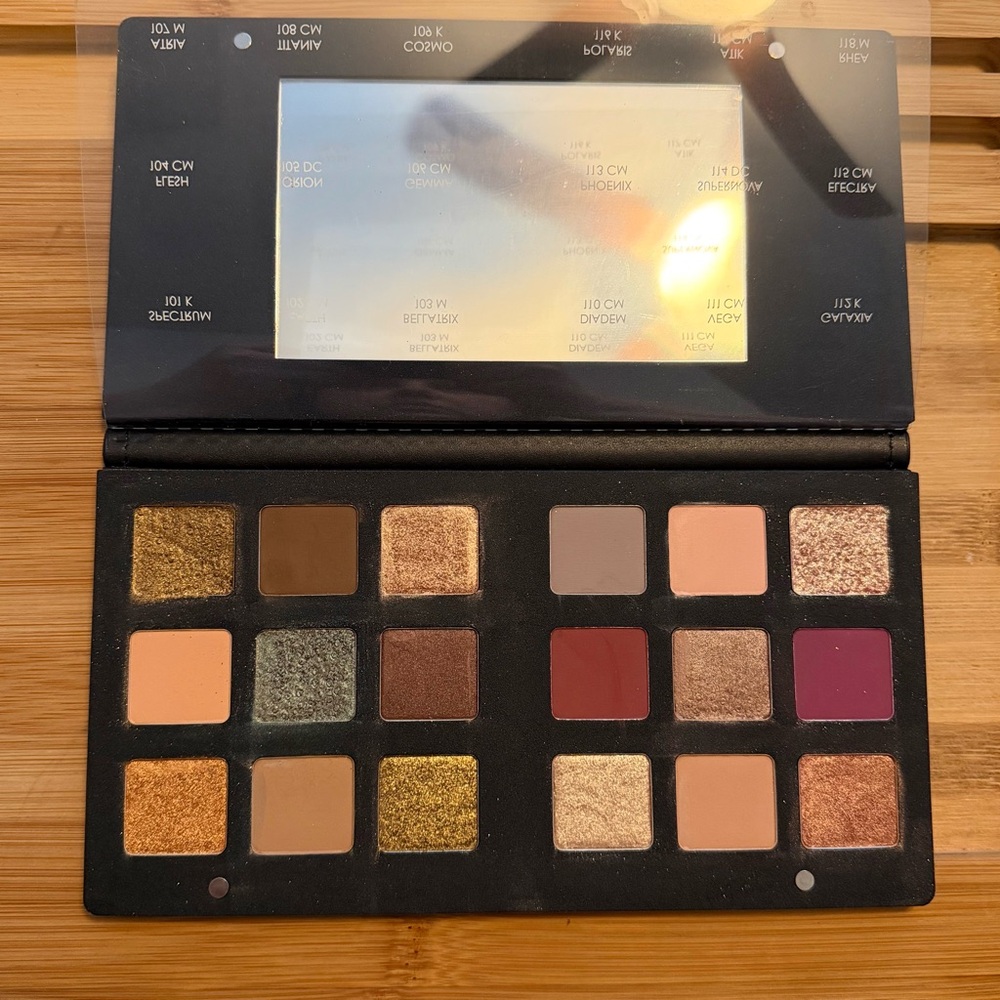 Natasha Denona Star Palette Discontinued. BNIB. Please read description.**